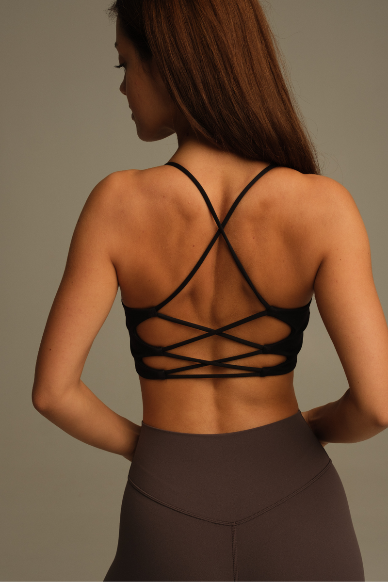 STRAPPY RACERBACK SPORTS BRA