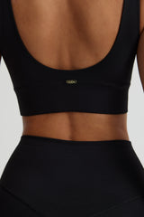 ATHLETIC PERFORMANCE TOP